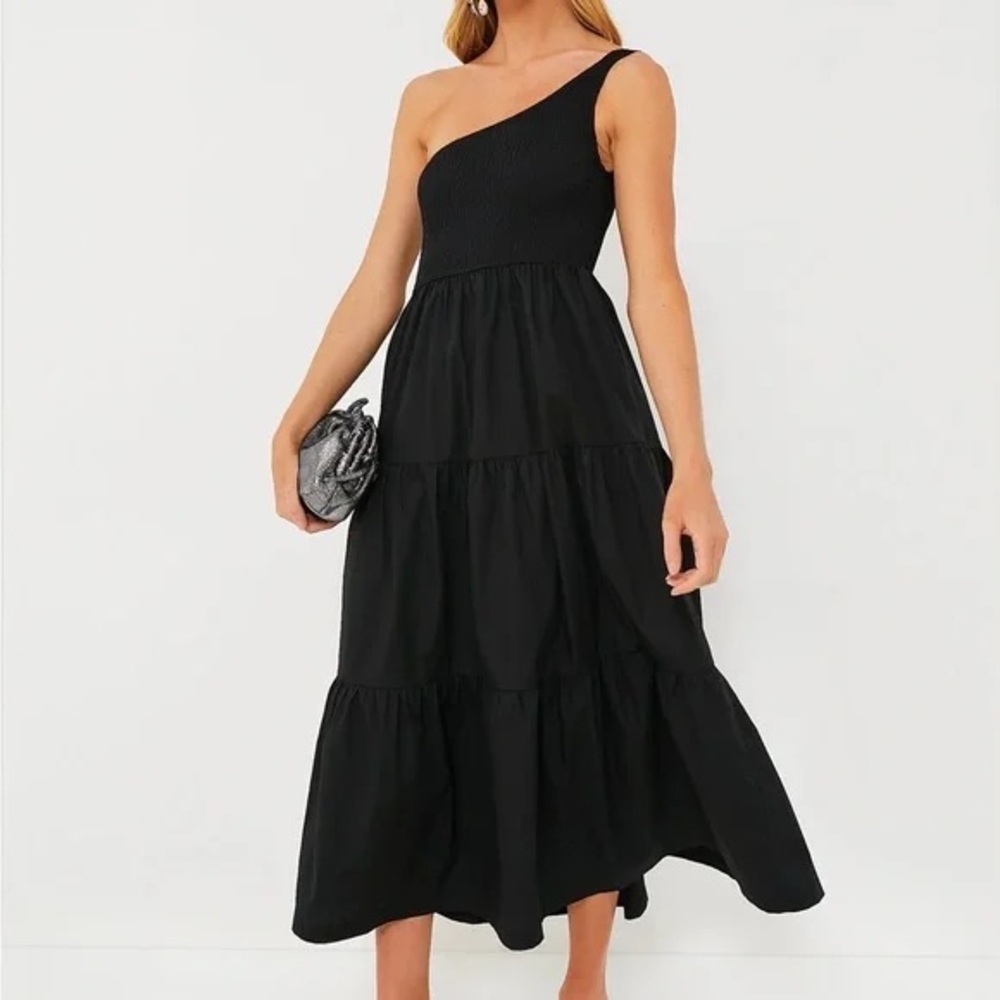 O.P.T One Pretty Thing Black Milada Midi One Shoulder Dress